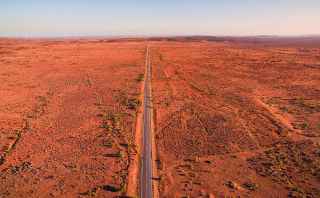 FM12280_CIL_BrokenHill_Article_Outback.jpg