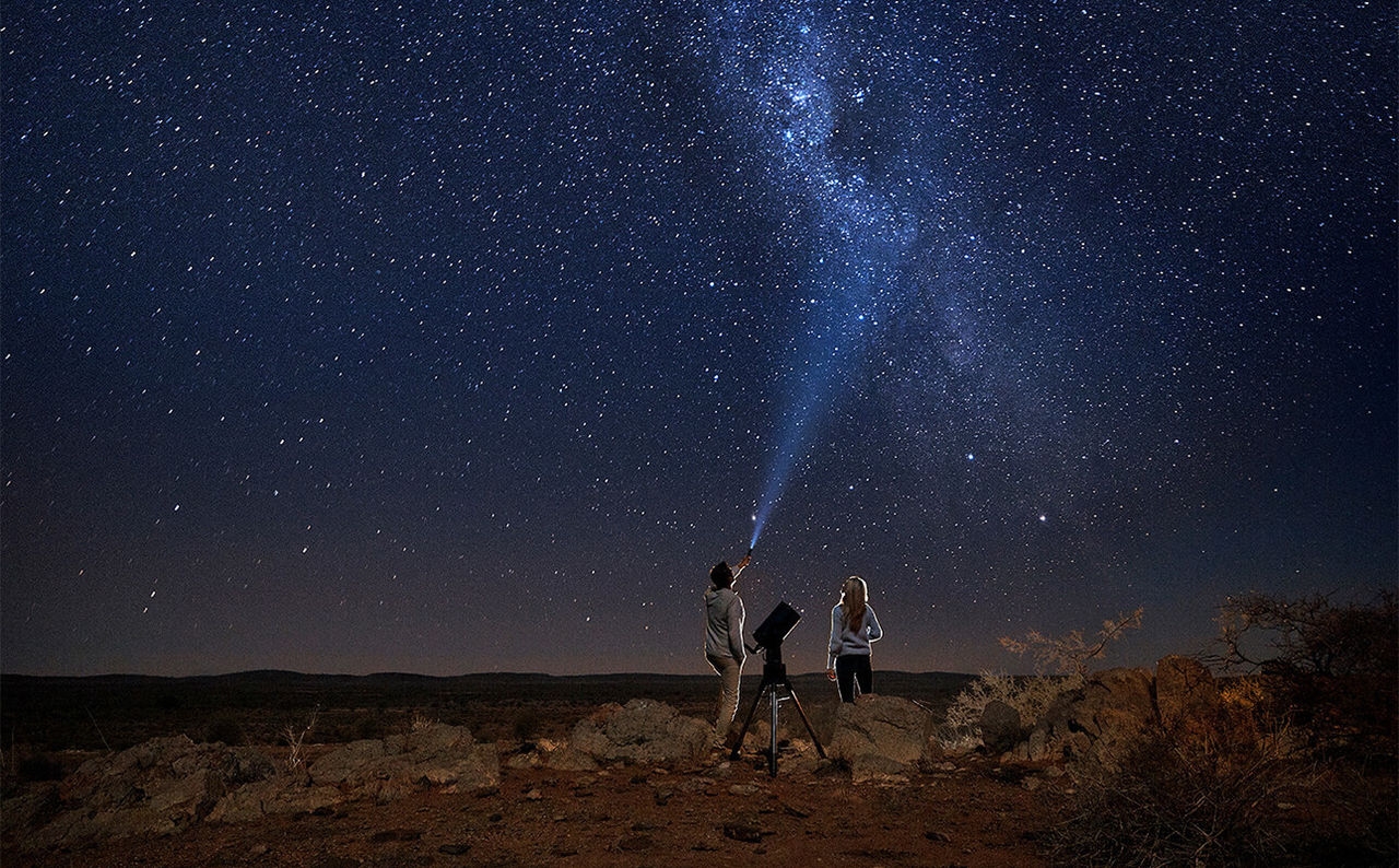 FM12280_CIL_BrokenHill_Article_Stars.jpg