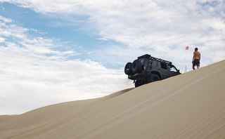 4WD driving on the sand dune 