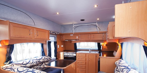 Windsor Caravan - Genesis